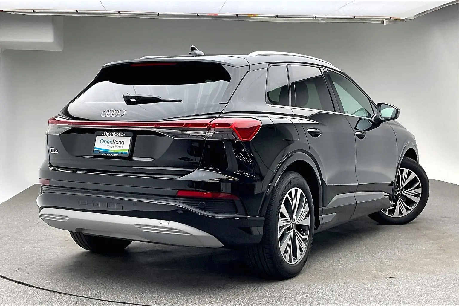 2025 Audi Q4 e-tron 45 photo 5