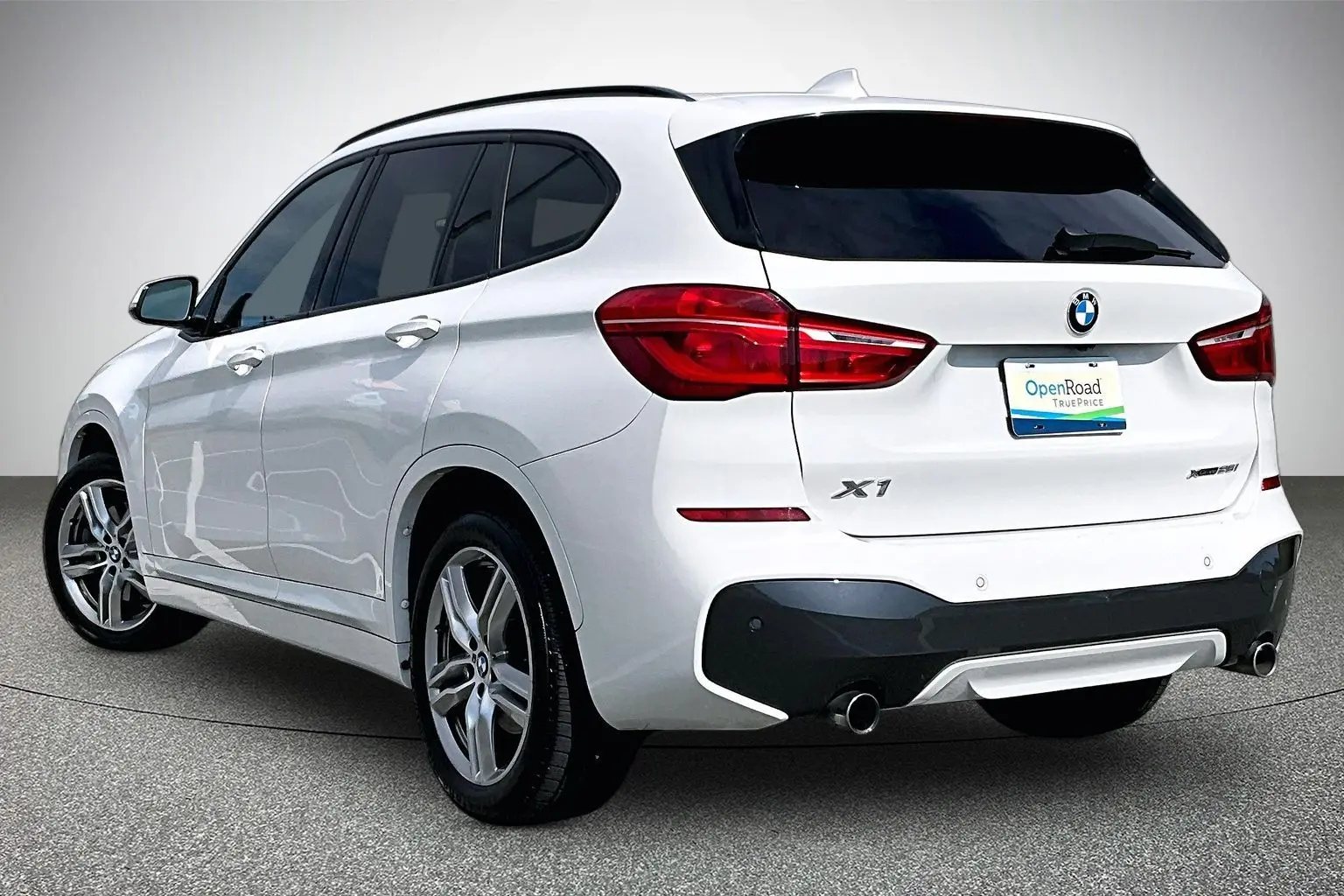 2018 BMW X1 undefined photo 3
