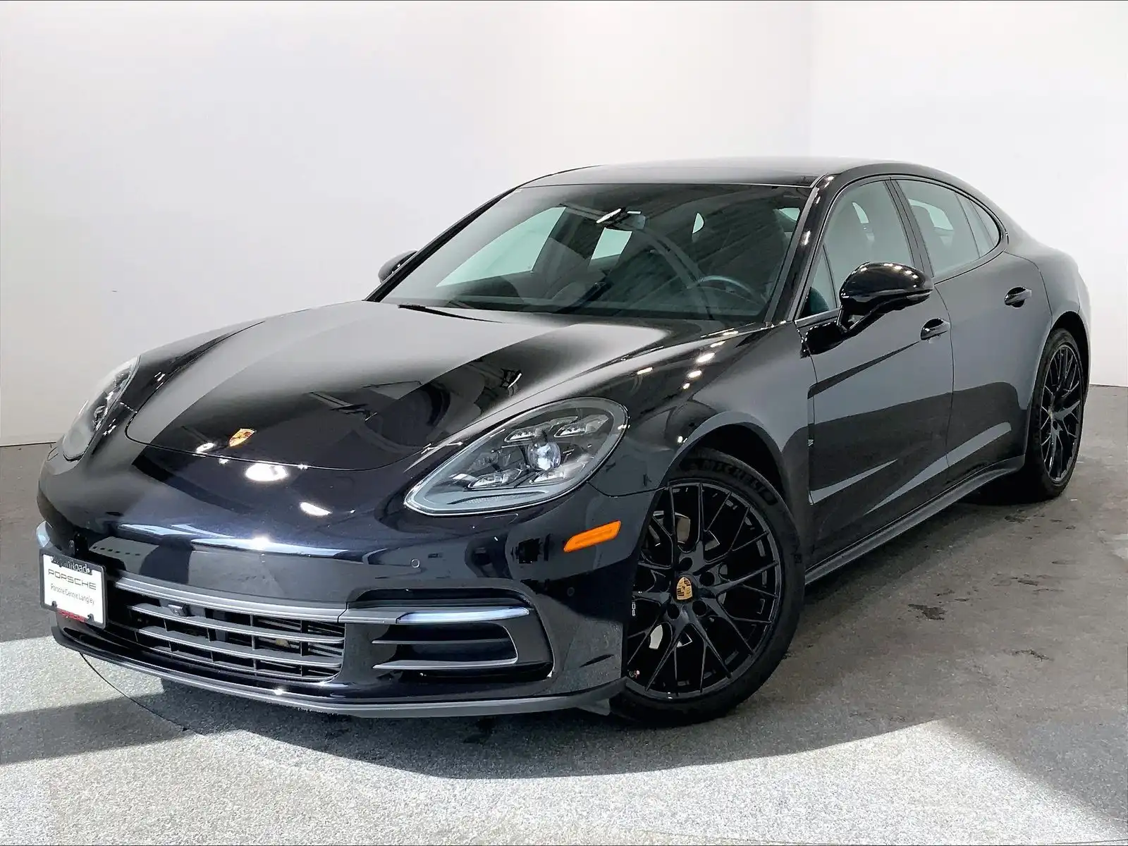 2020 Porsche Panamera 4 10 Year Edition's photo