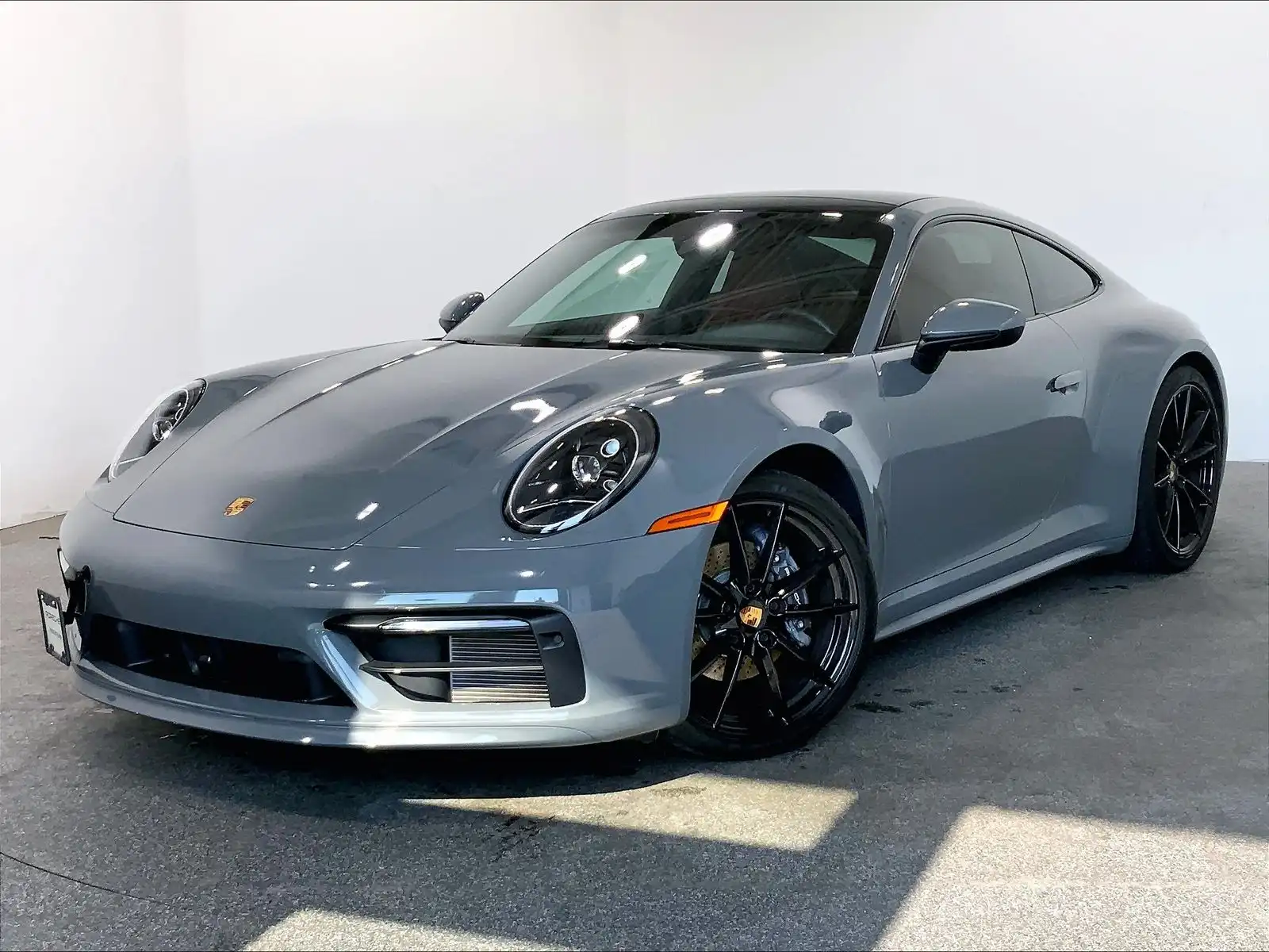 2020 Porsche 911 Carrera 4 Coupe's photo