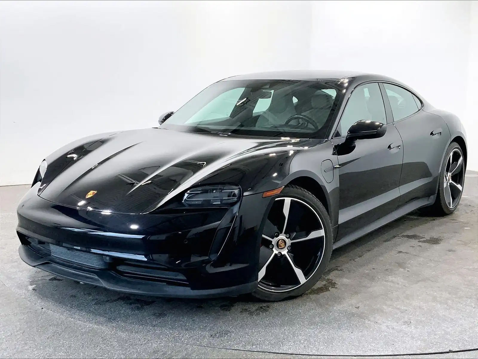 2020 Porsche Taycan 4S's photo