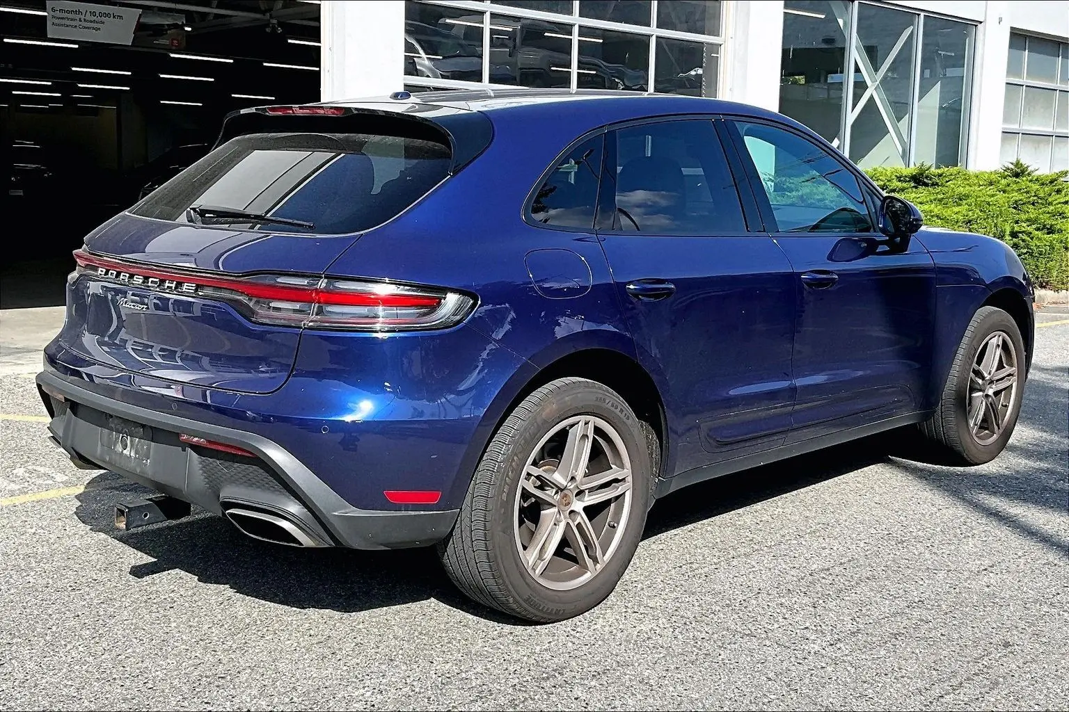 2023 Porsche Macan undefined photo 4