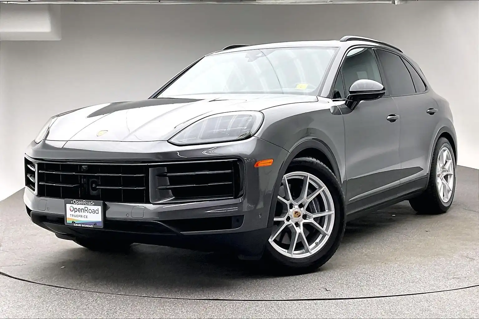 2024 Porsche Cayenne Base's photo
