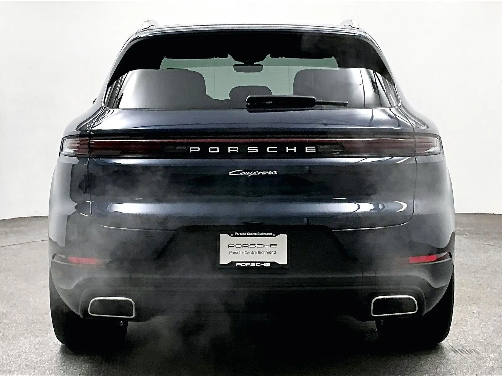 2026 Porsche Cayenne E-Hybrid photo 5