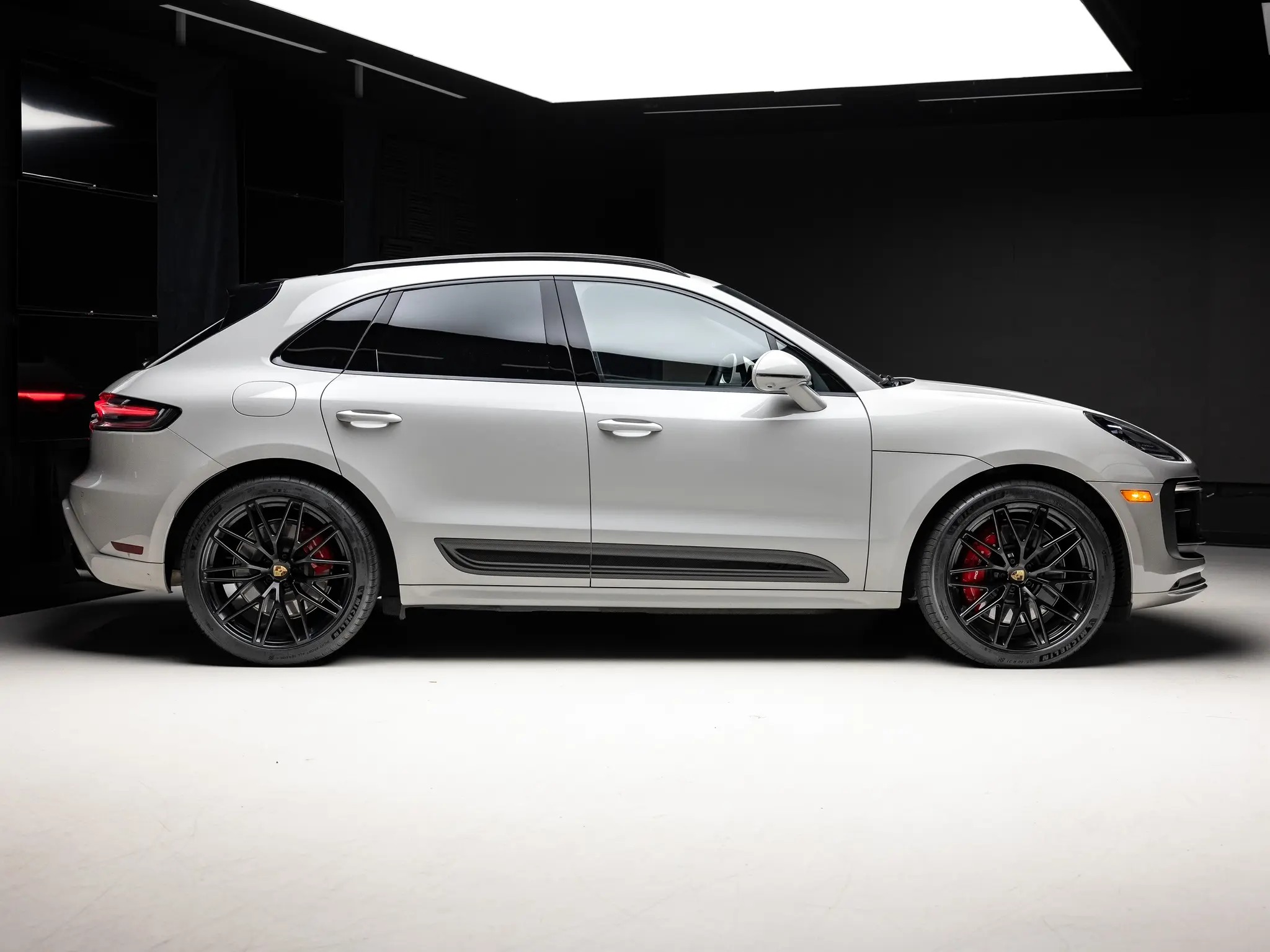 2024 Porsche Macan GTS photo 4
