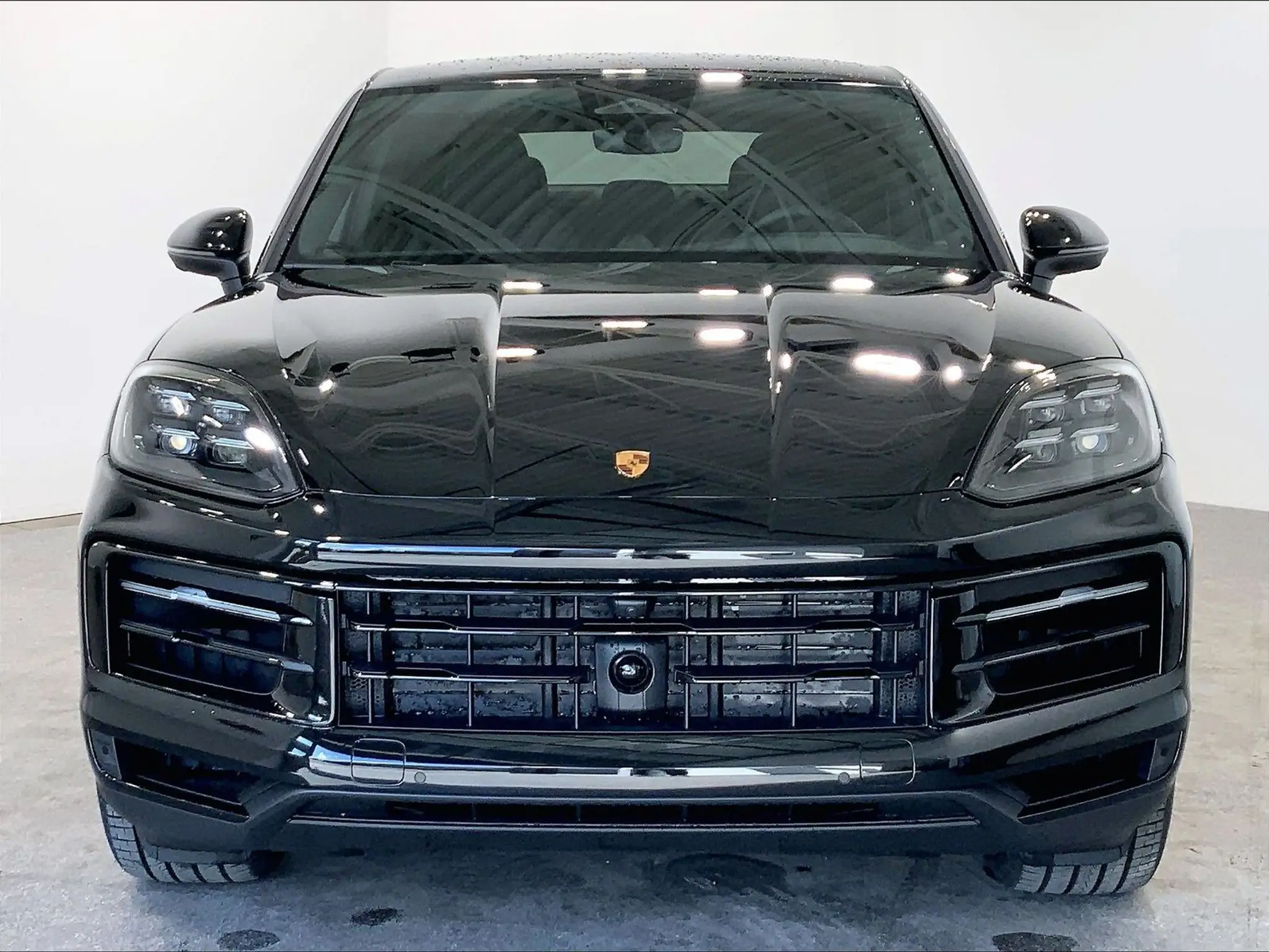 2026 Porsche Cayenne Base photo 1