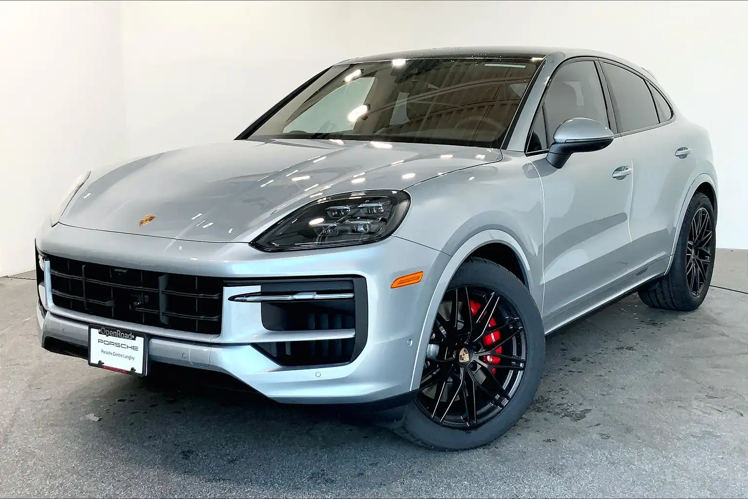 2026 Porsche Cayenne S's photo