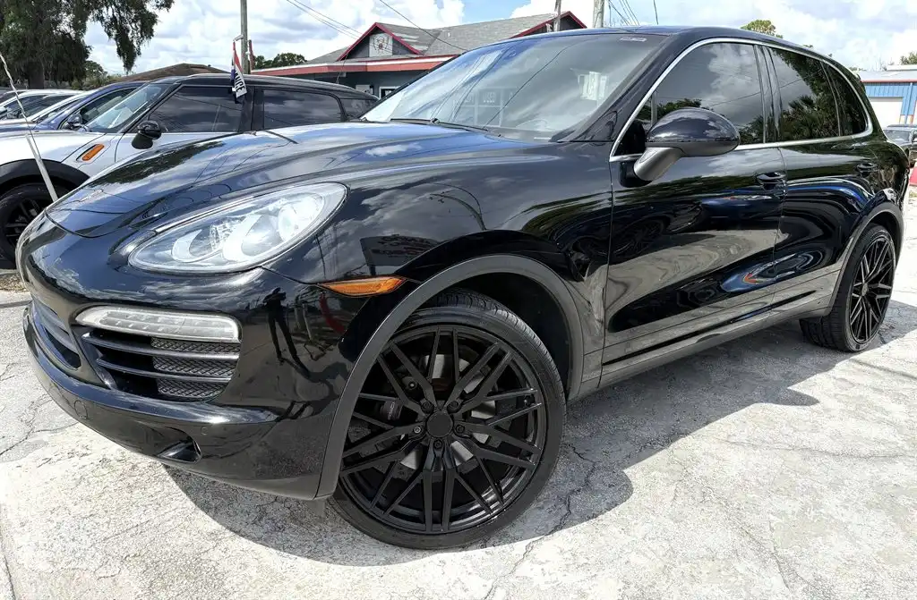 2012 Porsche Cayenne Tiptronic's photo