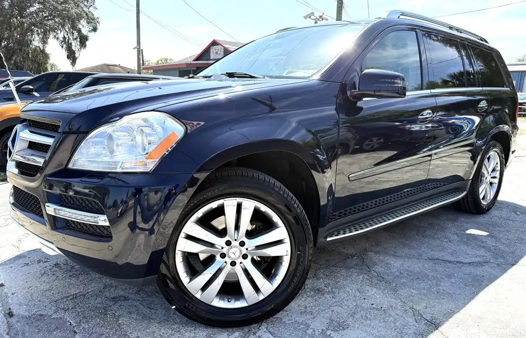 2011 Mercedes-Benz GL-Class GL450's photo