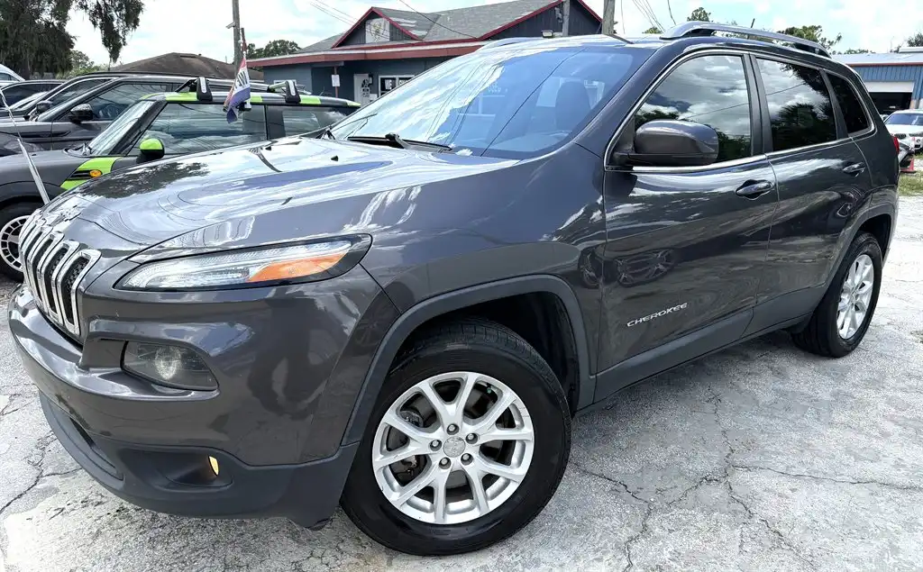 2018 Jeep Cherokee Latitude Plus 4WD's photo