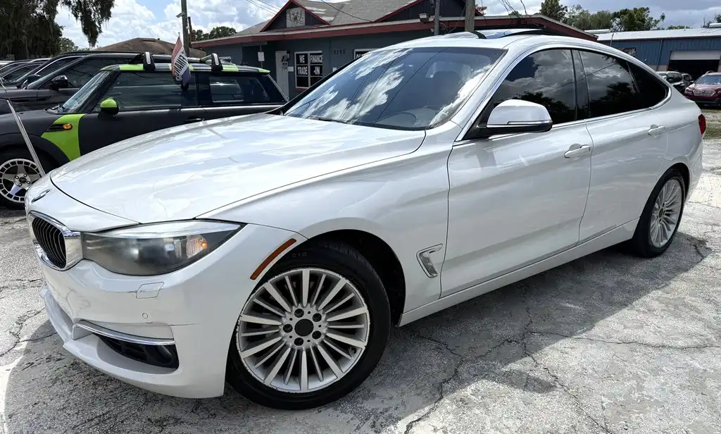 2015 BMW 3 Series 328i xDrive Gran Turismo Luxury Line SULEV's photo