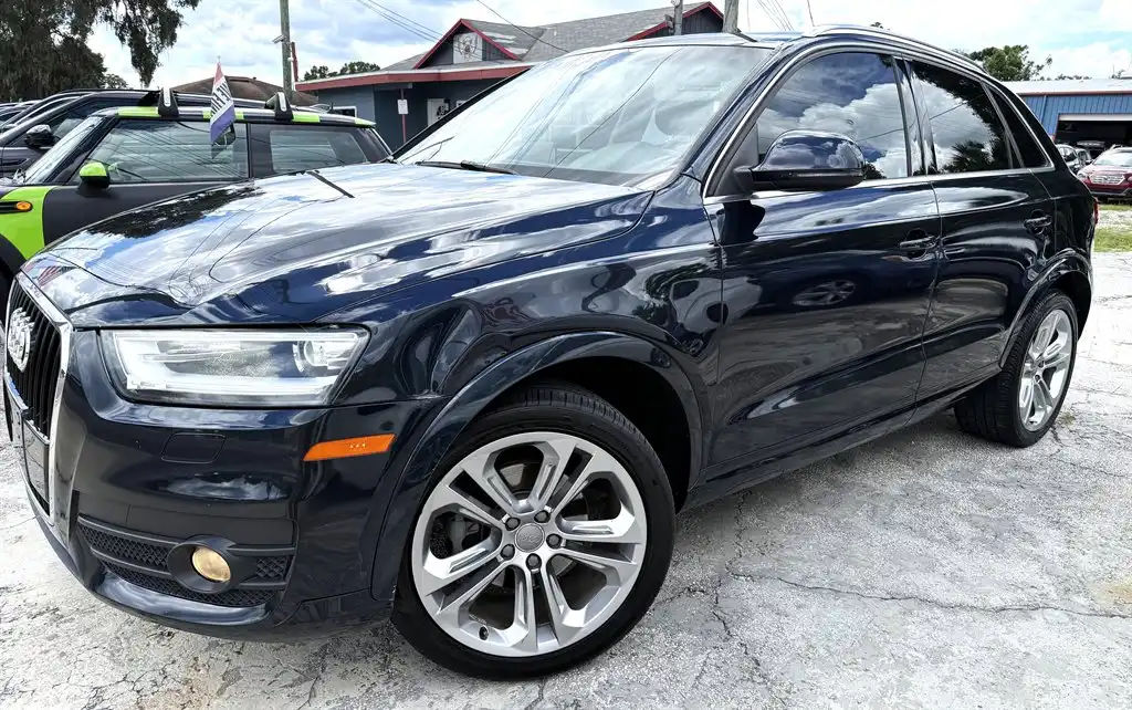 2015 Audi Q3 2.0T Premium Plus FWD Tiptronic's photo