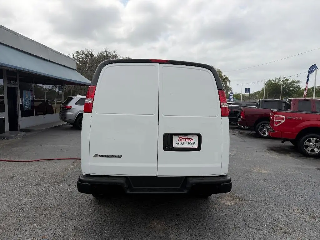 2021 Chevrolet Express 2500 Work Van HD photo 5