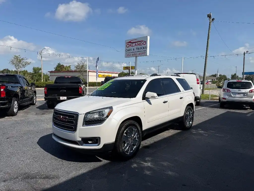 2017 GMC Acadia FWD's photo