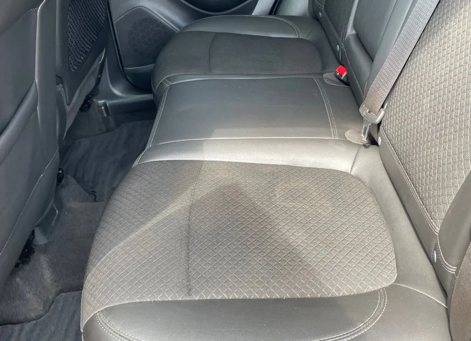 2017 Buick Encore Preferred AWD photo 4