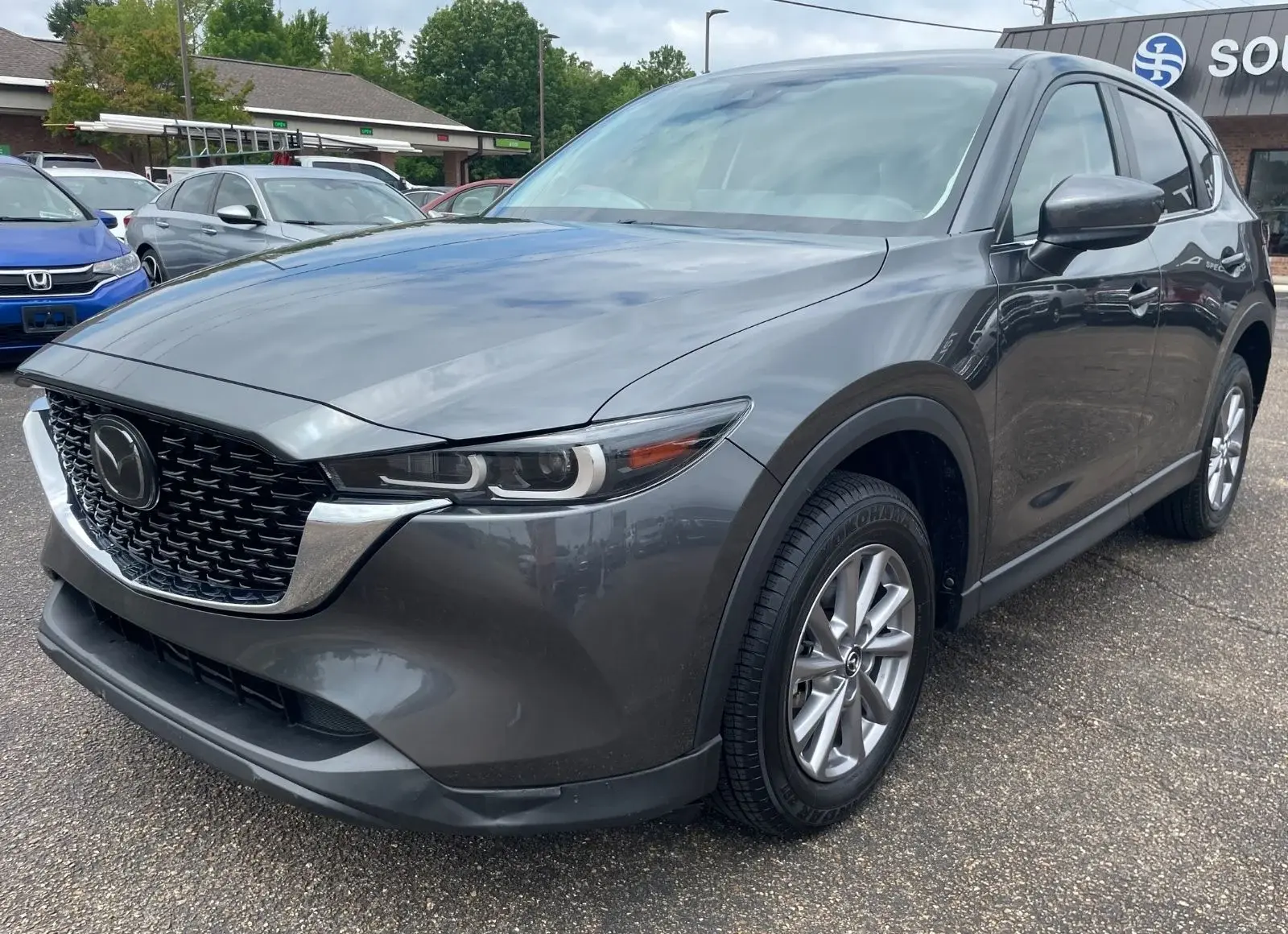 Vehicle Image 1
