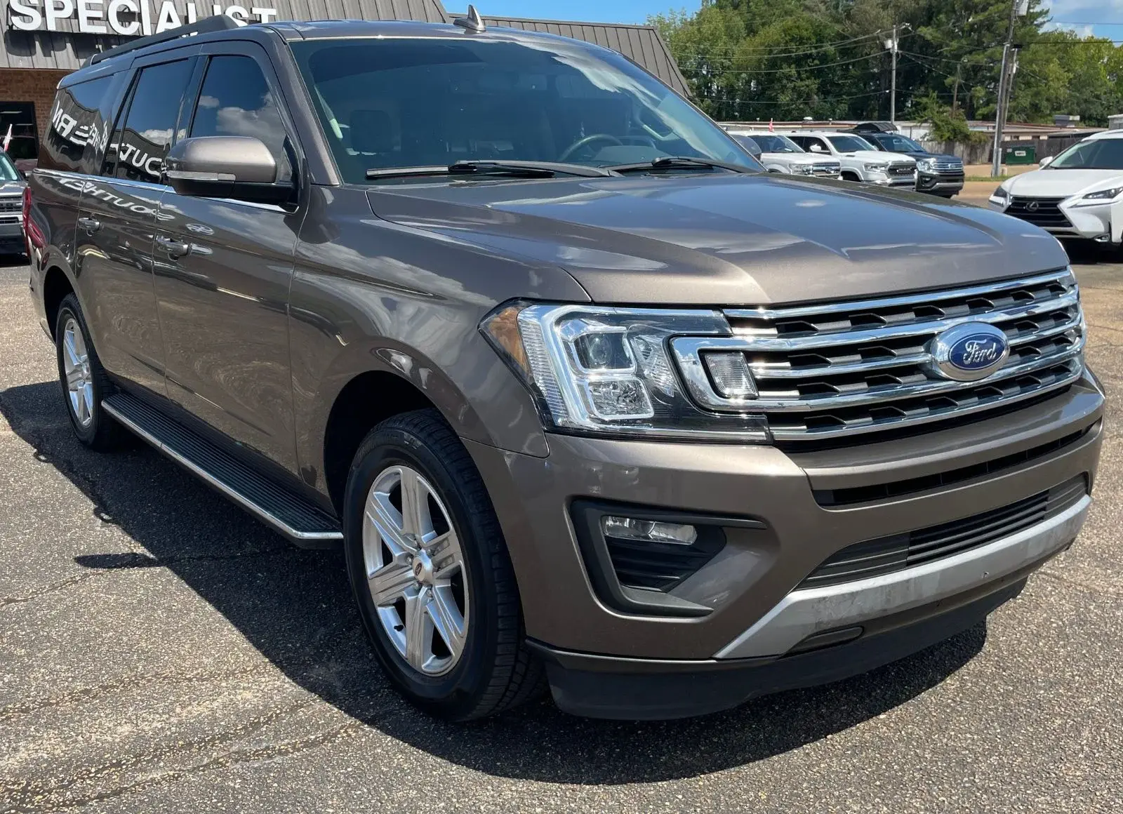 2019 Ford Expedition XLT MAX photo 4
