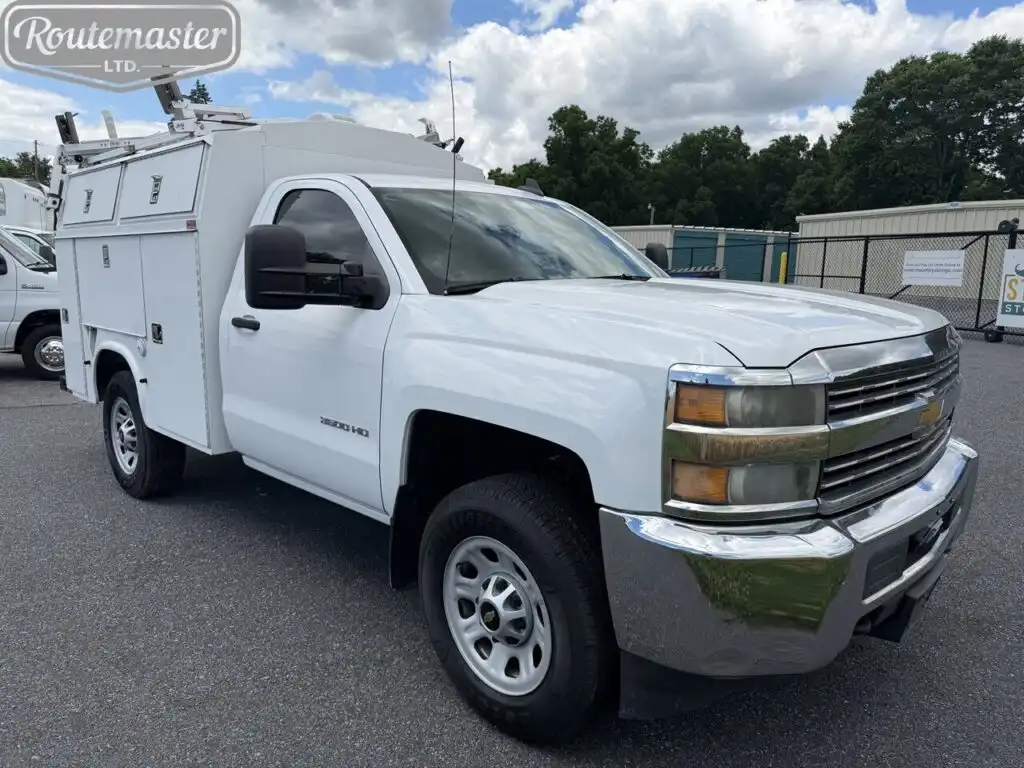 2015 Chevrolet Silverado HD Work Truck Regular Cab DRW's photo