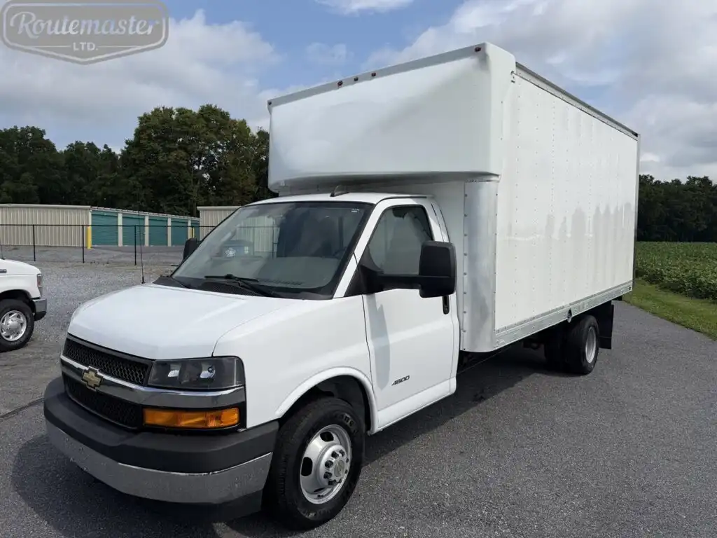 2020 Chevrolet Express 4500 177 WB's photo