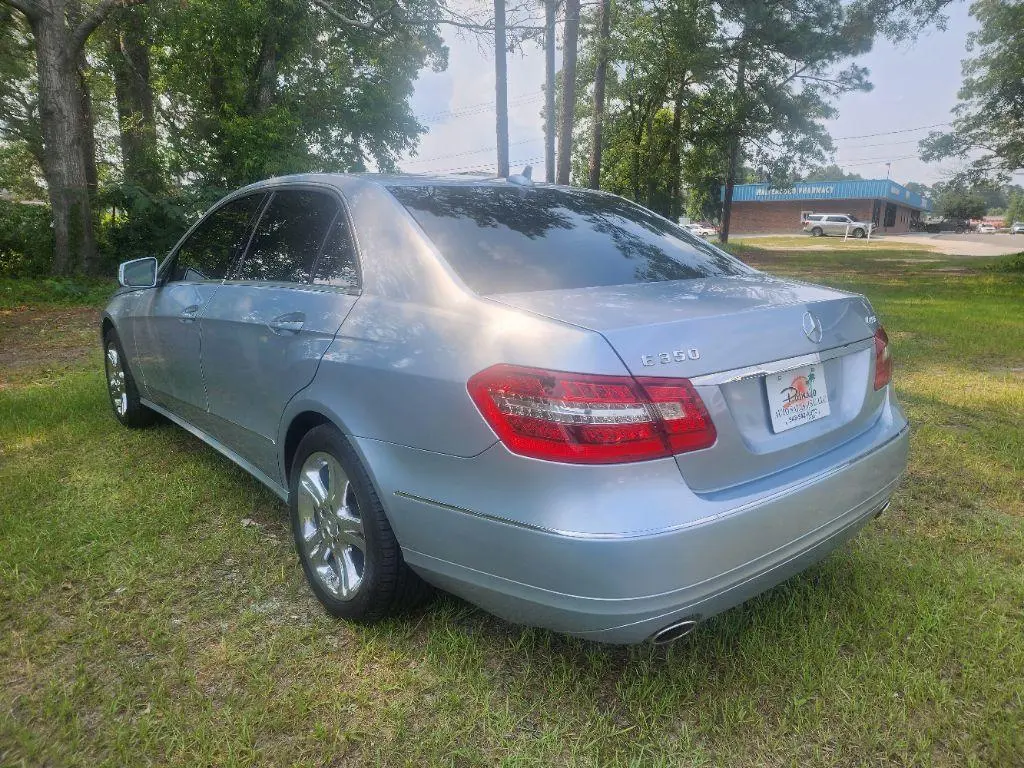 2013 Mercedes-Benz E-Class E350 Luxury 4MATIC photo 3