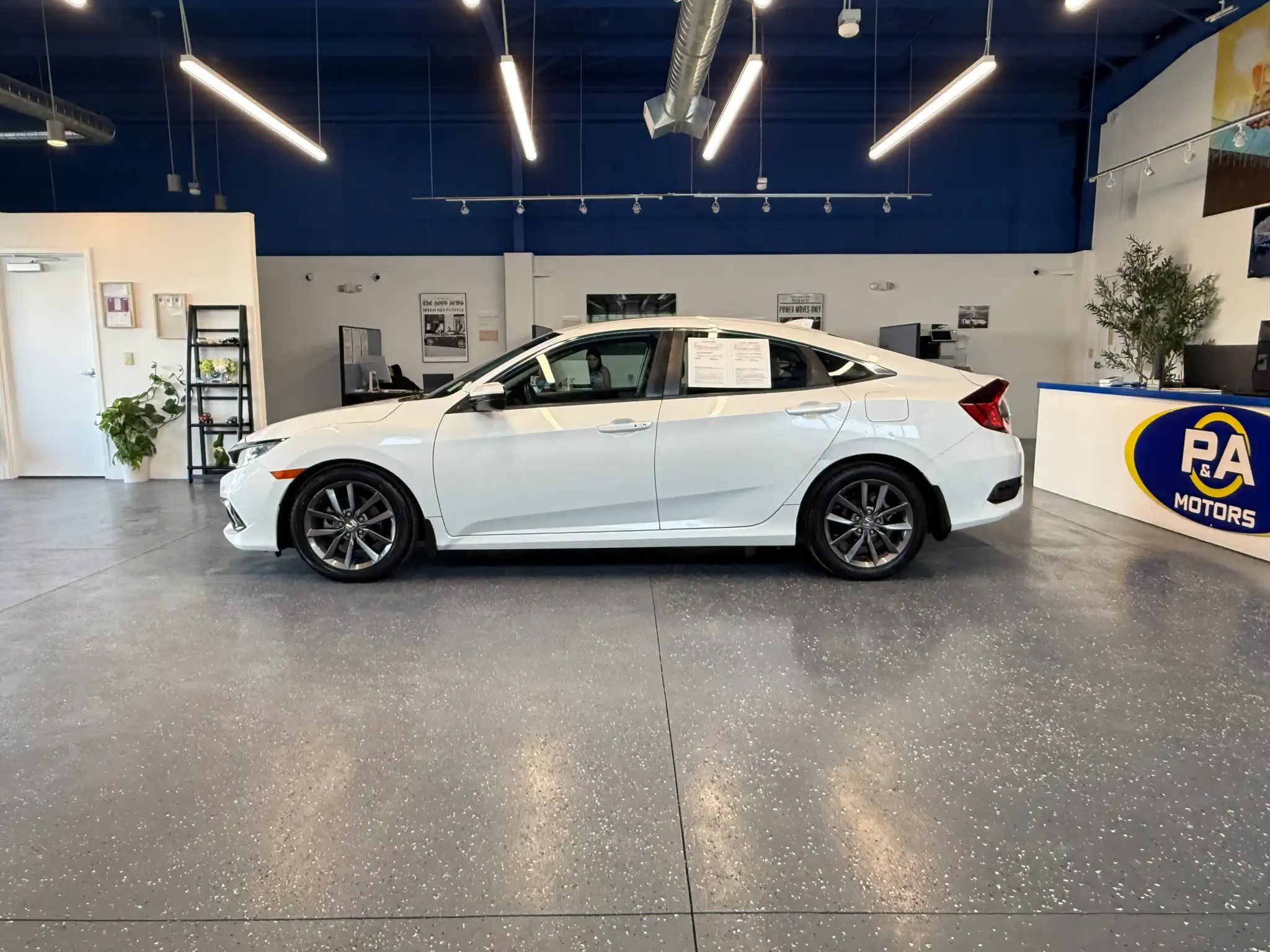 2021 Honda Civic EX Sedan 4D's photo