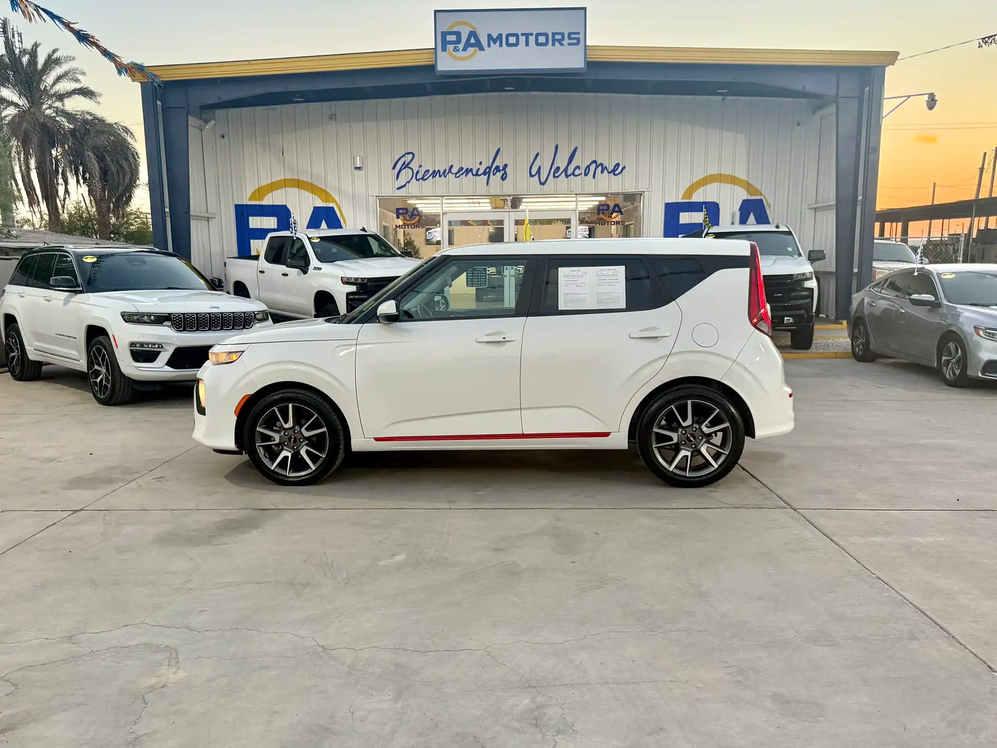 2022 Kia Soul 2.0T GT-Line IVT's photo