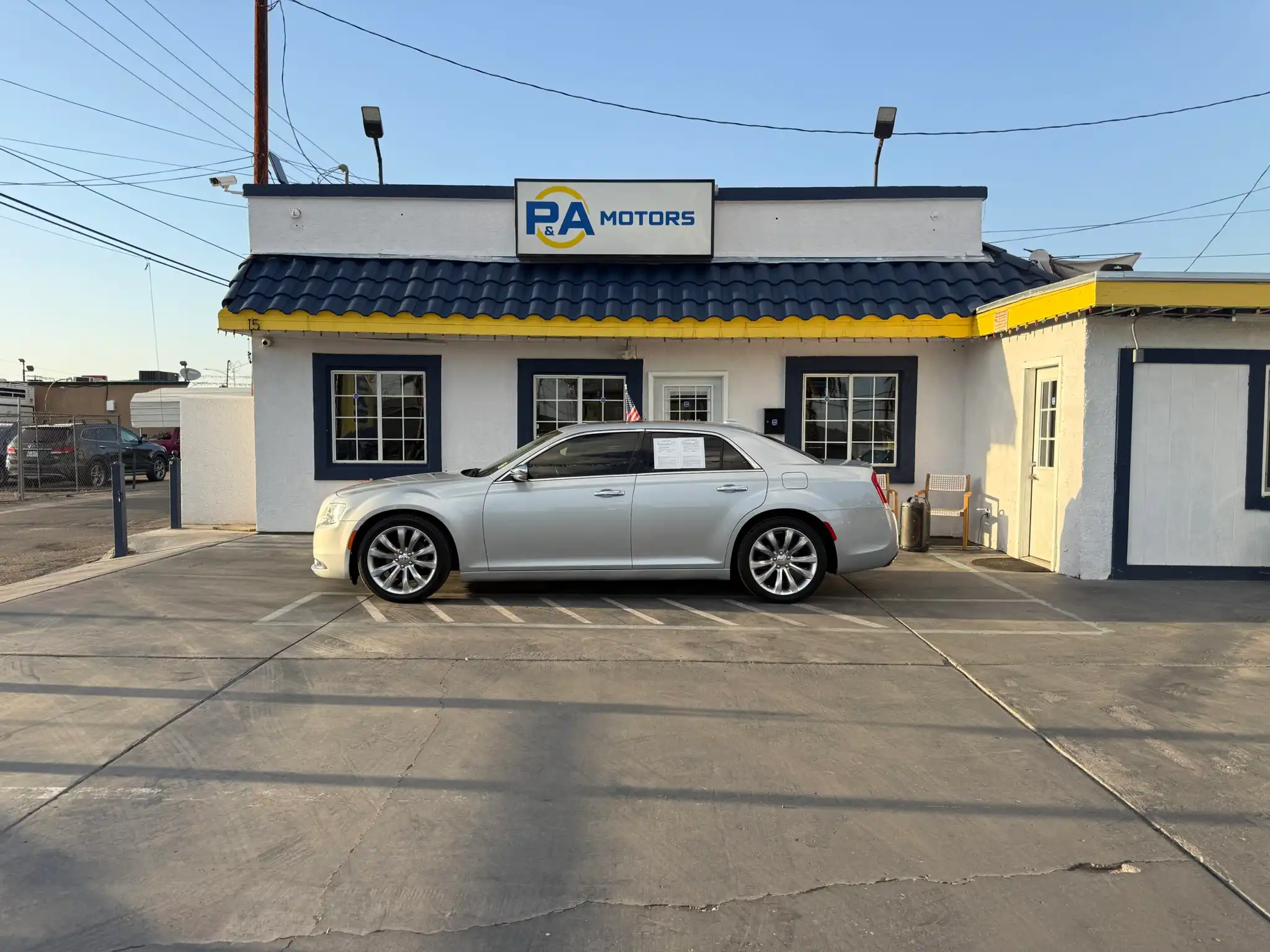 2020 Chrysler 300 Limited's photo
