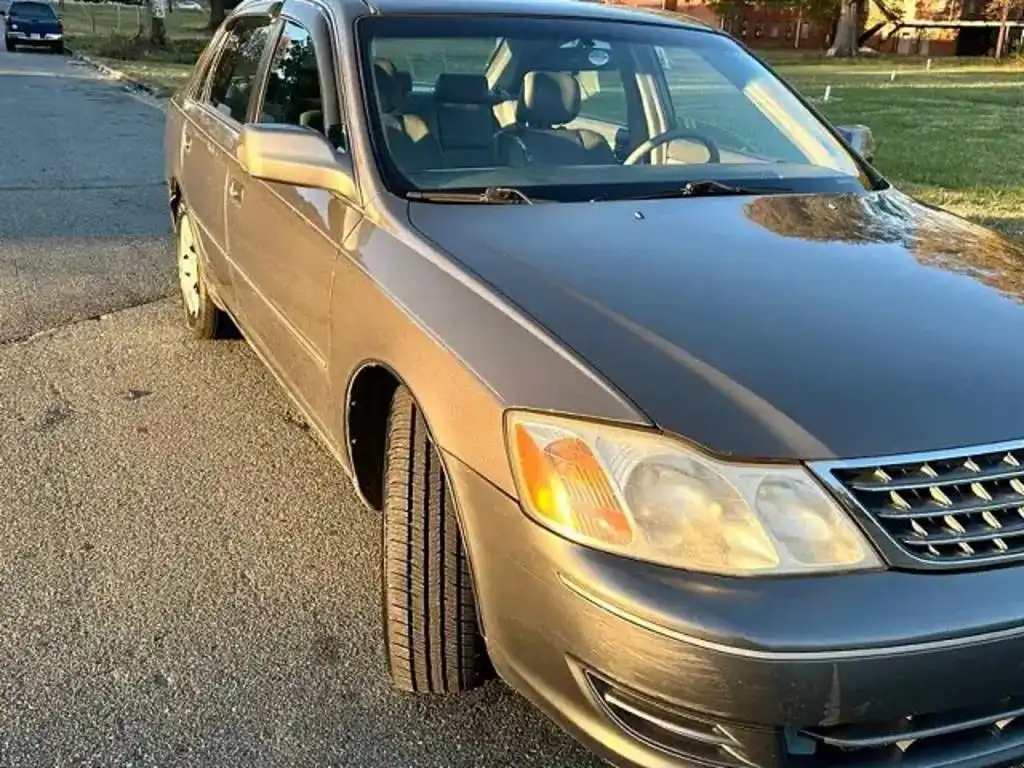 2003 Toyota Avalon XL Bench's photo