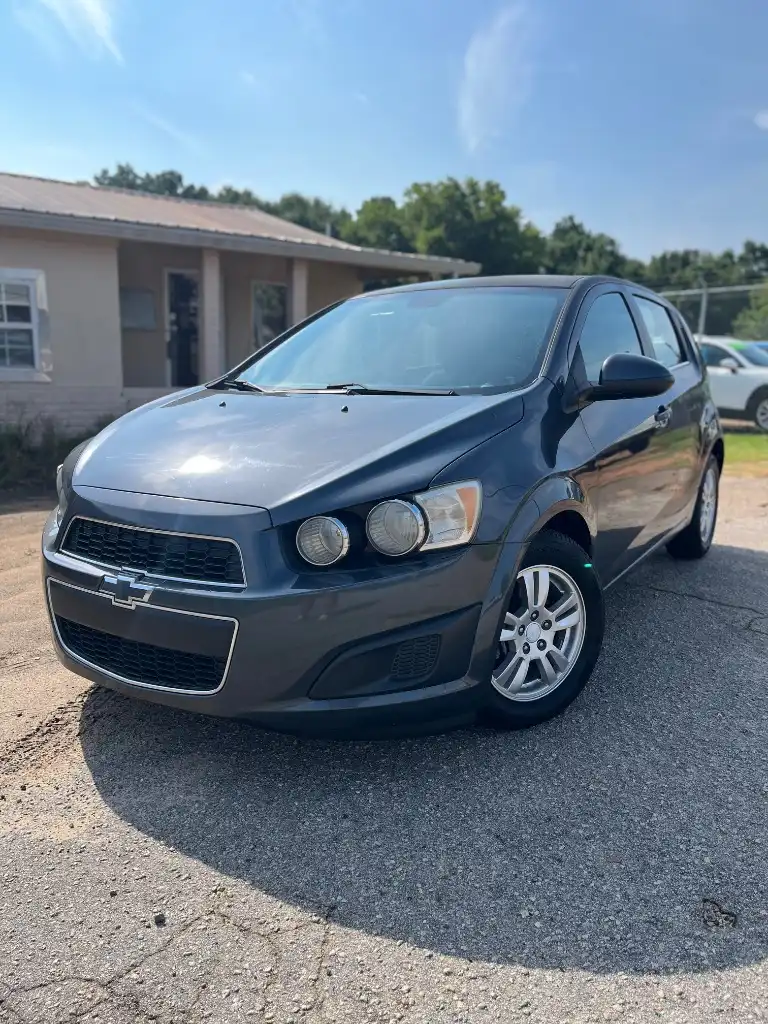 2013 Chevrolet Sonic 5dr LT Automatic's photo
