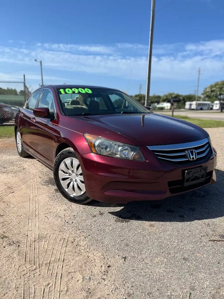 2012 Honda Accord LX Auto's photo