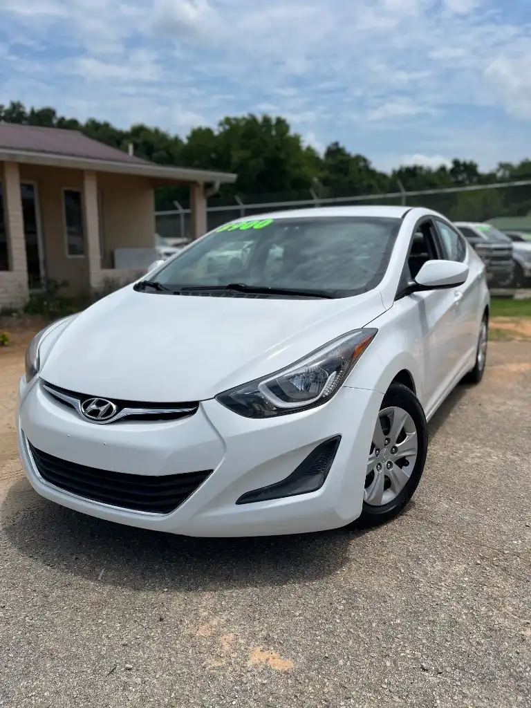 2016 Hyundai Elantra 1.8 SE M/T's photo