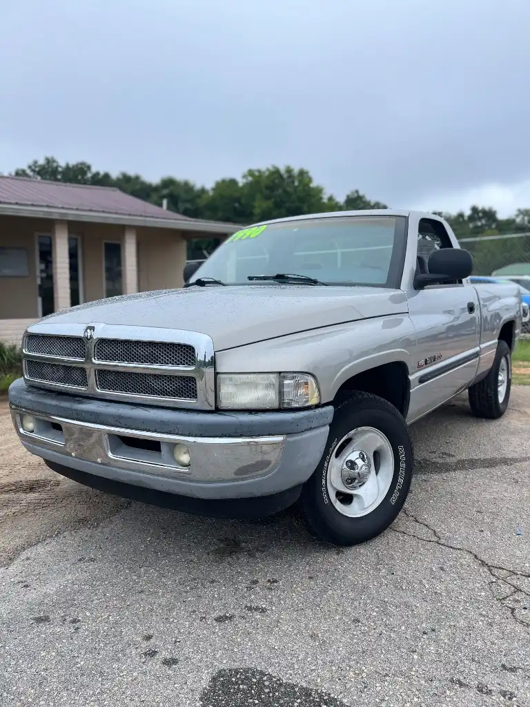 2001 Dodge Ram 1500 1500 SLT REGULAR CAB SWB's photo