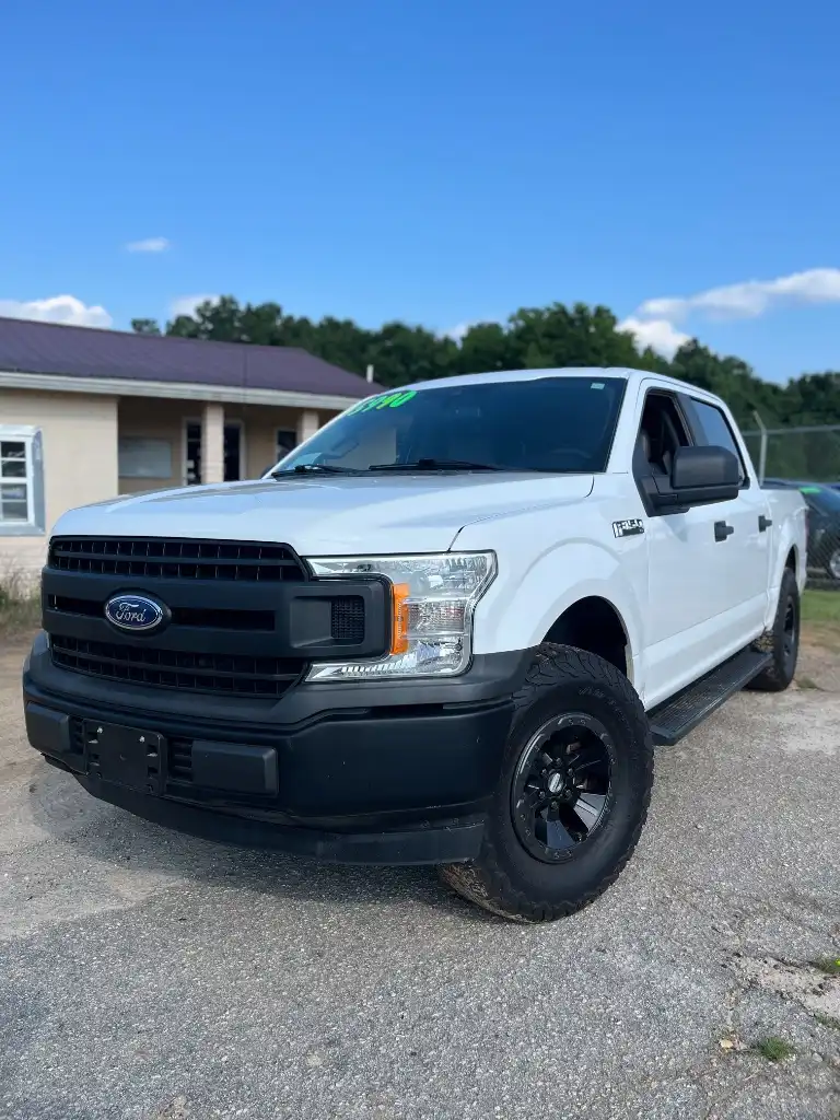 2019 Ford F-150 XL SuperCrew 5-1/2 Box's photo