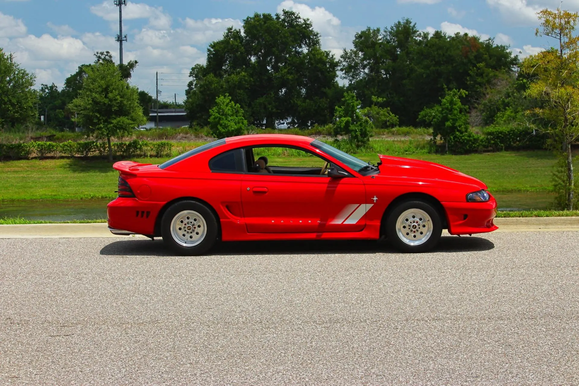 1995 Ford Mustang undefined photo 5