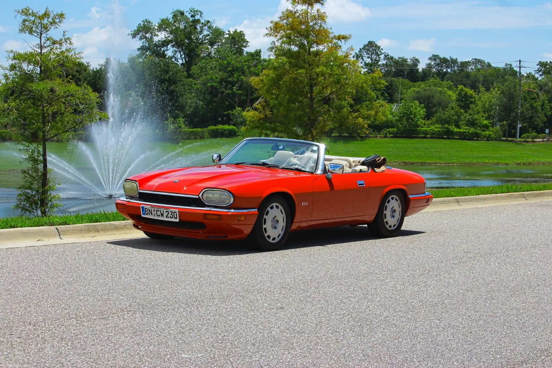 1995 Jaguar XJS's photo