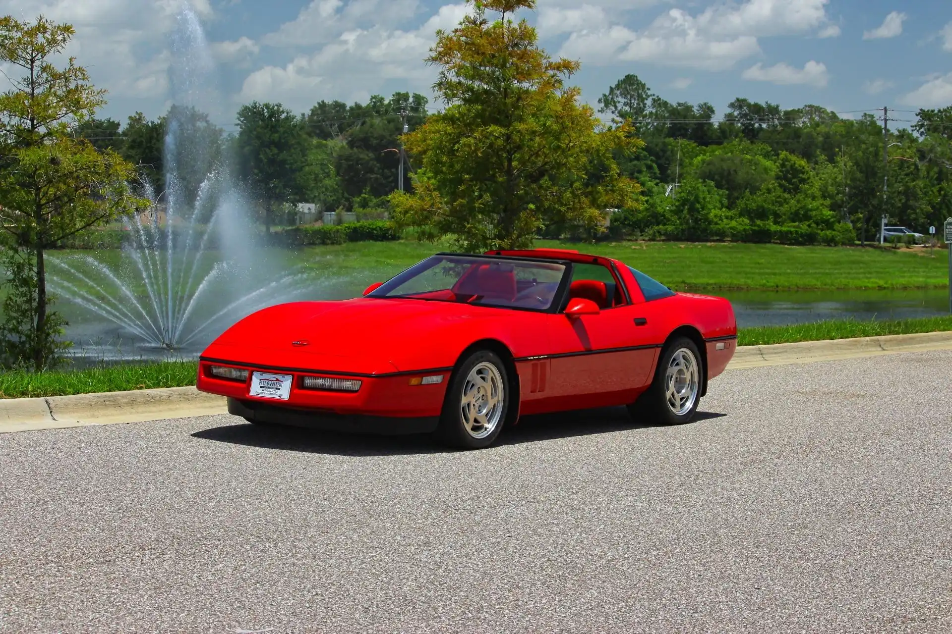 1990 Chevrolet Corvette's photo