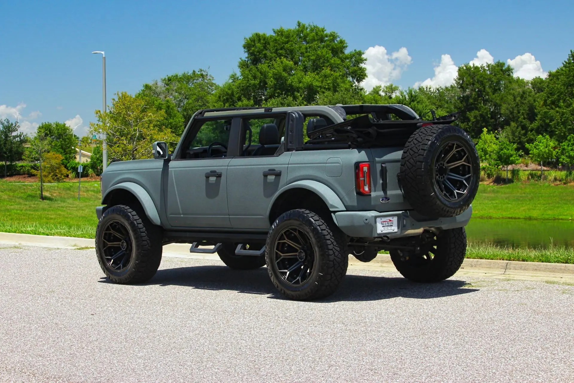 2022 Ford Bronco Wildtrak 4x4 photo 3