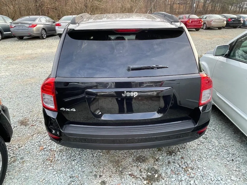 2013 Jeep Compass Sport 4WD photo 4
