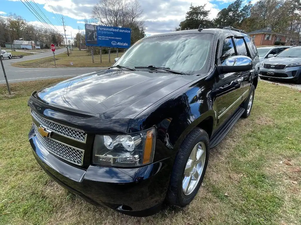 2014 Chevrolet Tahoe LTZ 2WD's photo