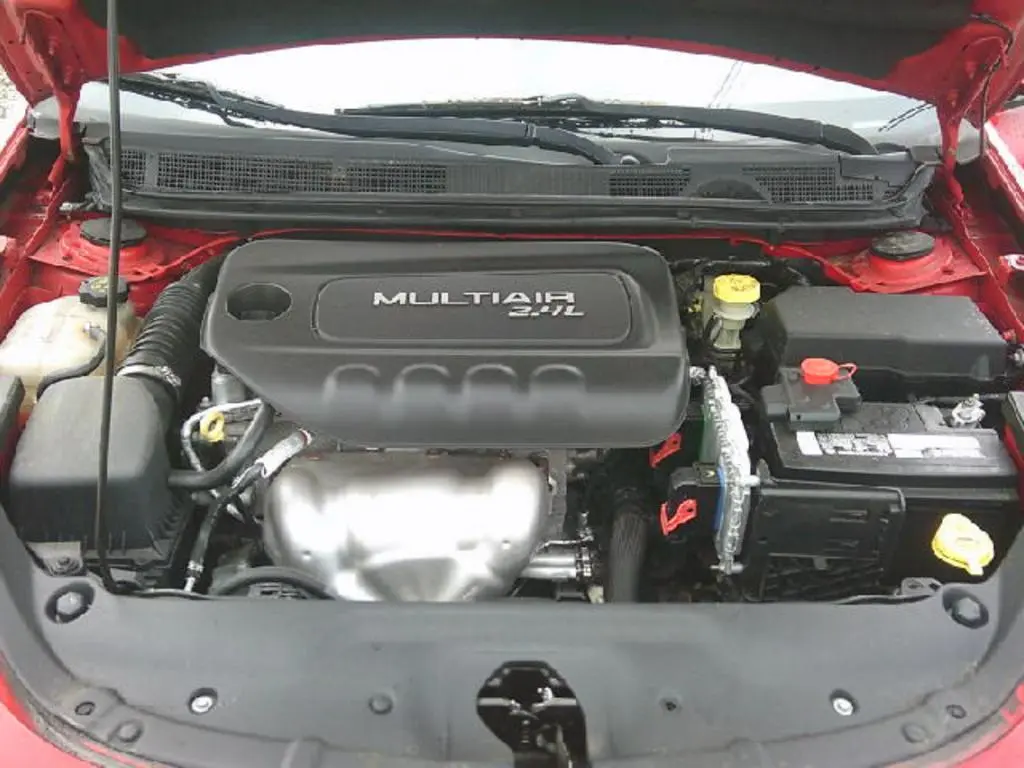 2016 Dodge Dart 2.4 SXT photo 4