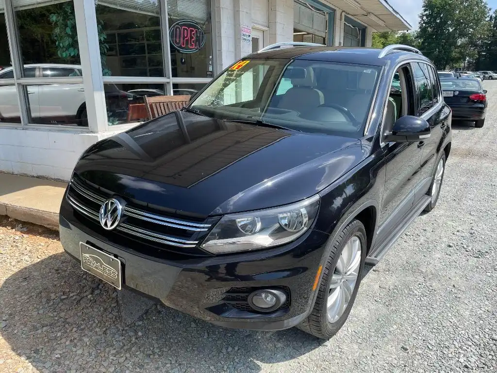 2014 Volkswagen Tiguan 2.0T SEL's photo
