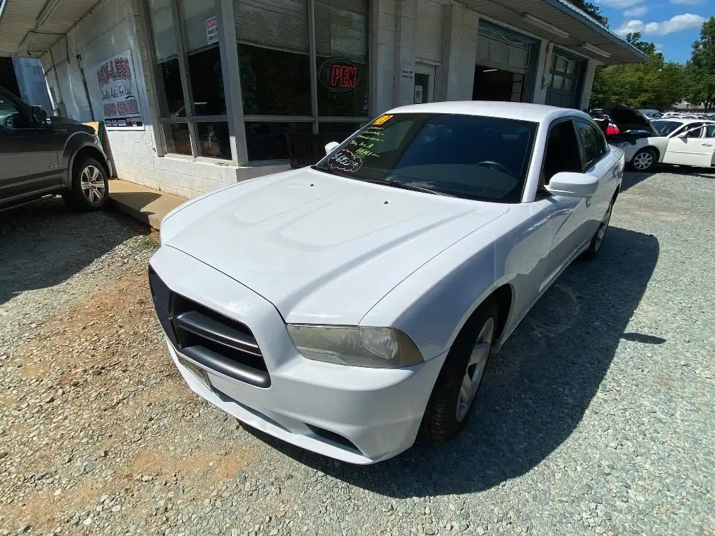 2012 Dodge Charger Police Package (Fleet)'s photo
