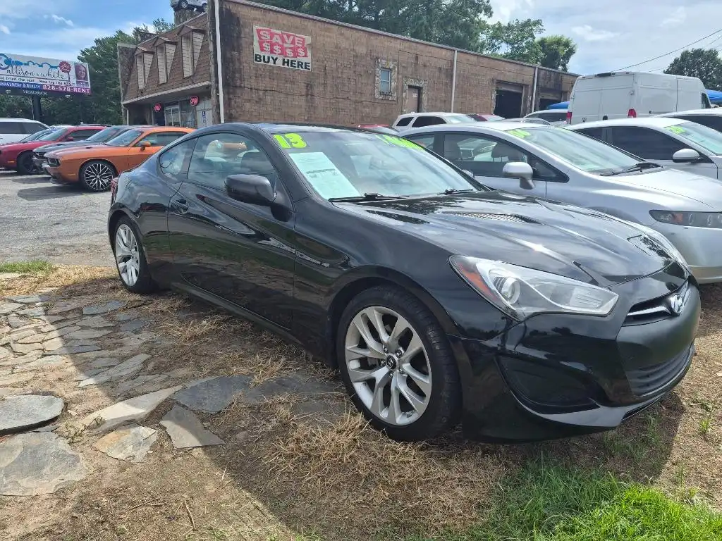 2013 Hyundai Genesis Coupe 2.0T 8-Speed A/T's photo
