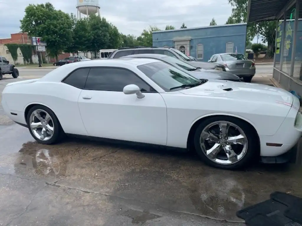 2012 Dodge Challenger R/T's photo