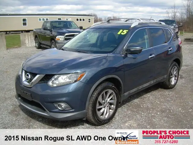 2015 Nissan Rogue SL AWD's photo