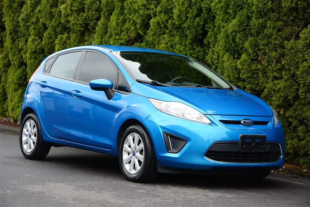 2012 Ford Fiesta SE Hatch photo 1