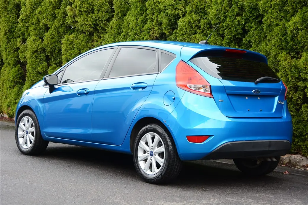 2012 Ford Fiesta SE Hatch photo 5