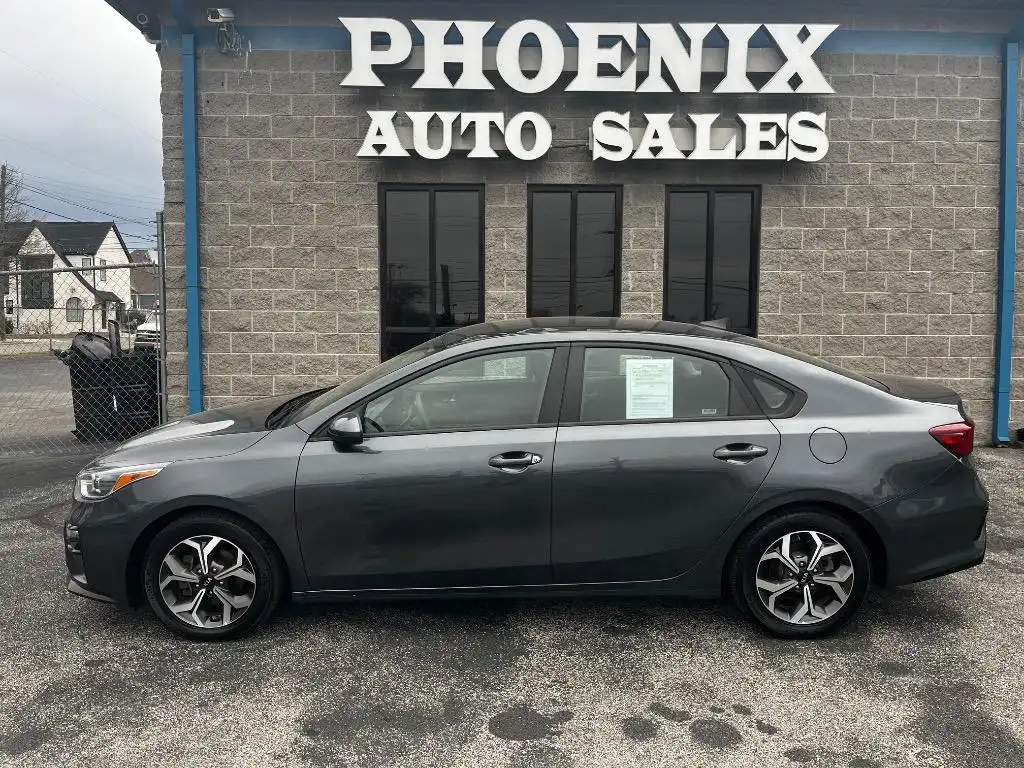 2021 Kia Forte LXS AT's photo