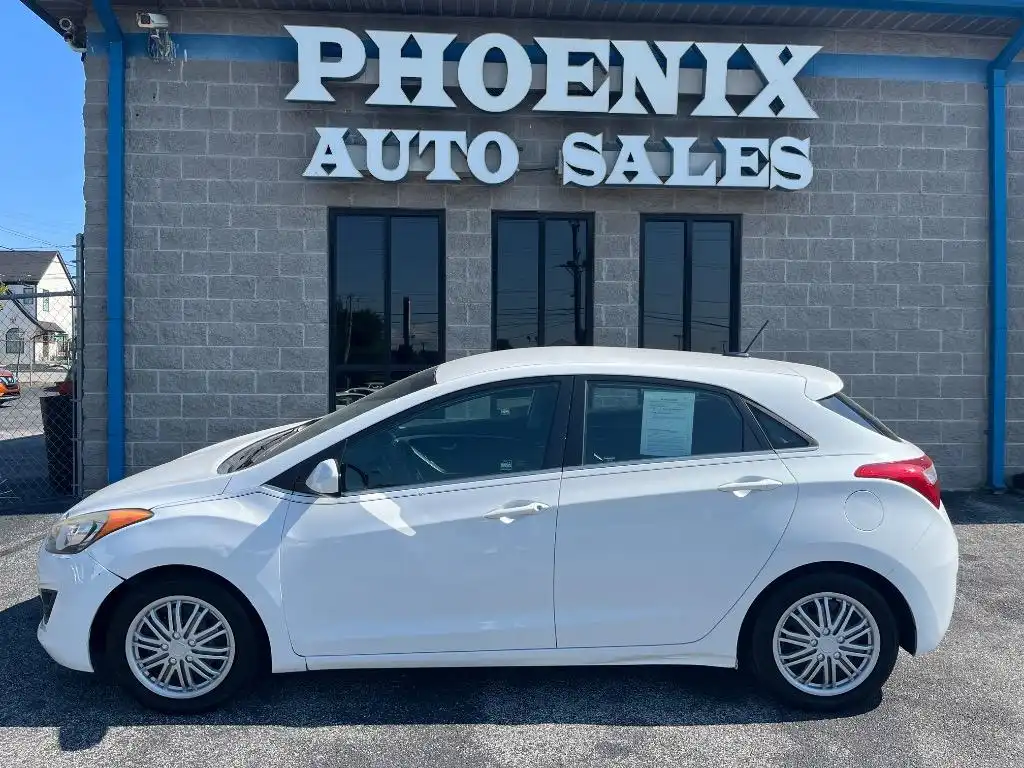 2016 Hyundai Elantra GT 2.0 6-Speed A T's photo