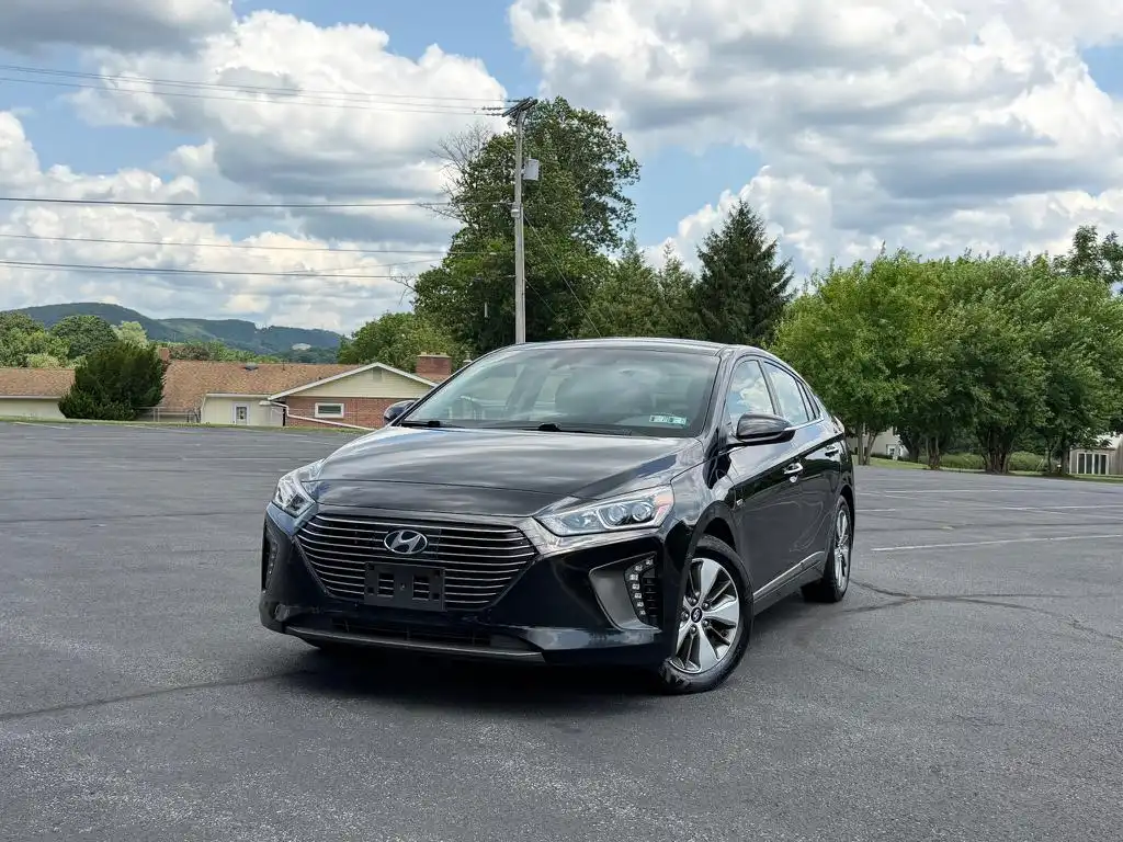 2019 Hyundai Ioniq 1.6 Limited PHEV DCT's photo